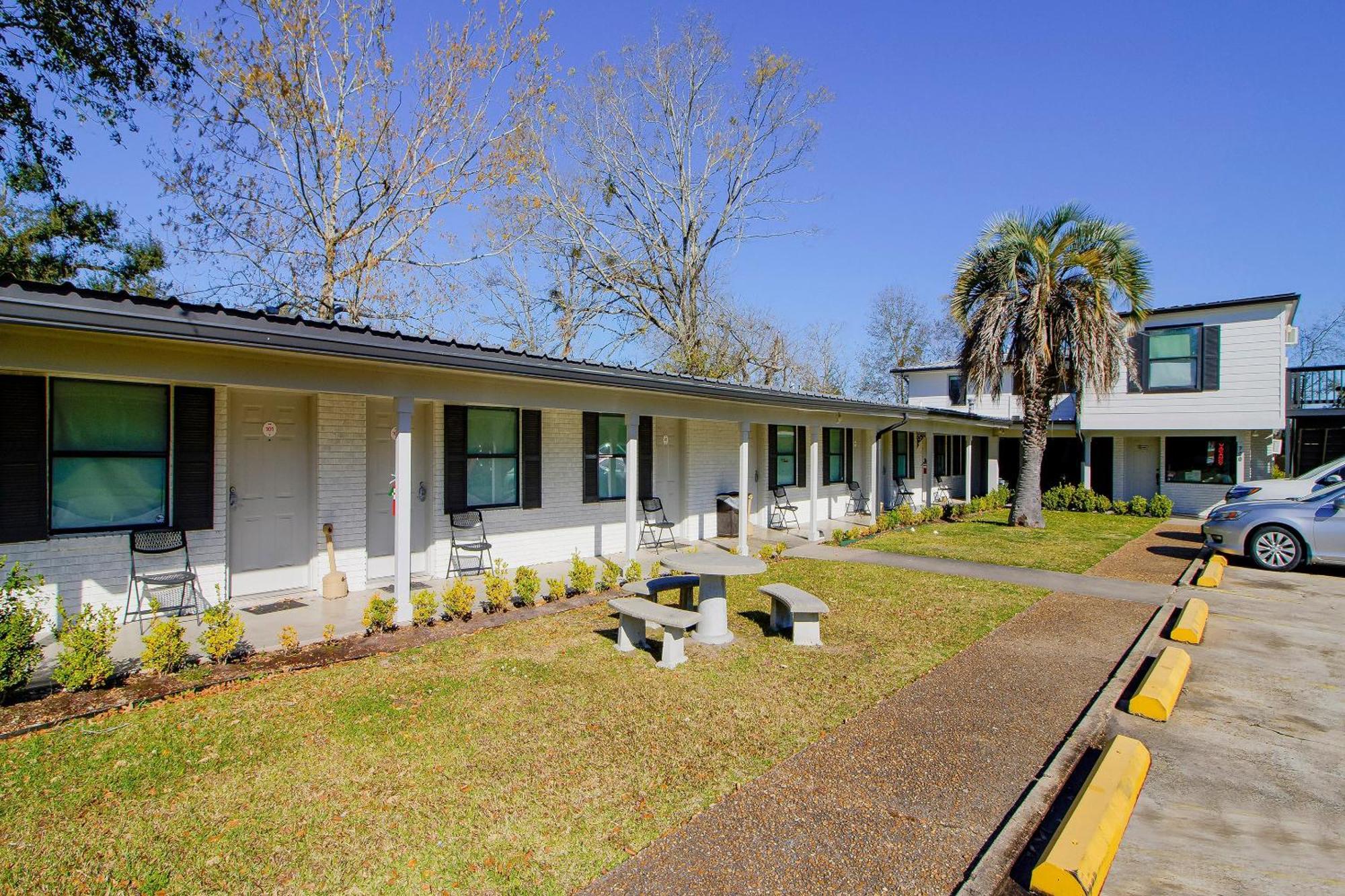 Oyo Hotel Sulphur La Hwy 90 West Extérieur photo